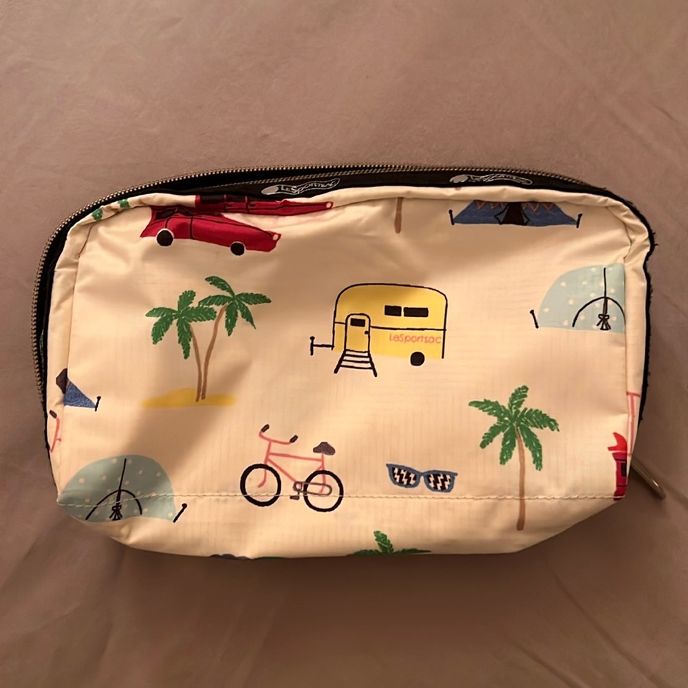 NWOT LeSportsac beach theme pouch